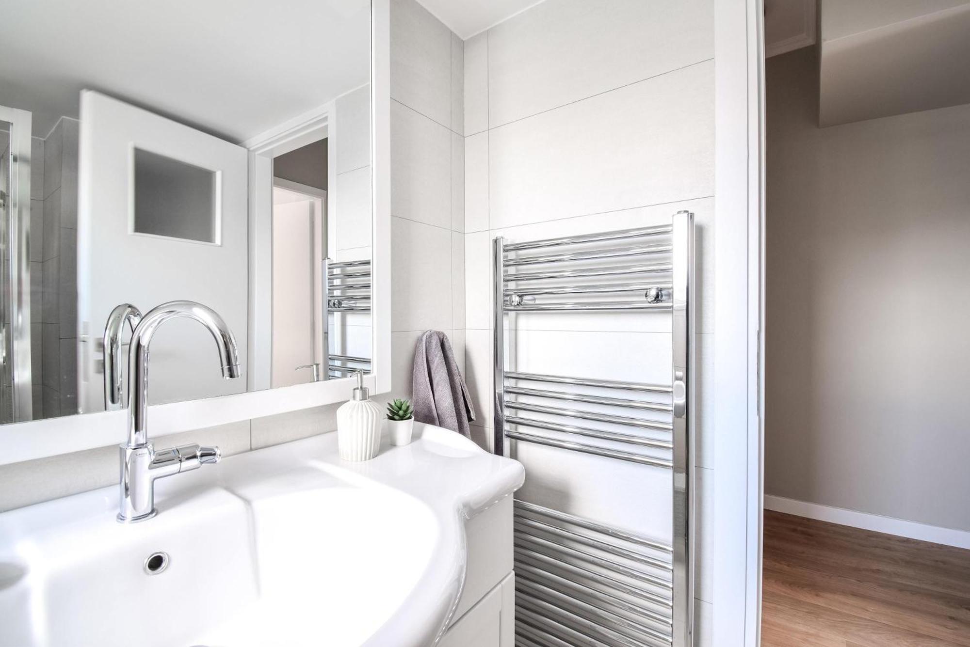 Apartment Alimos Luxury 3 Bd W Stunning Acropolis Views *